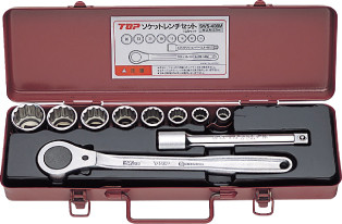 SOCKET WRENCH SET